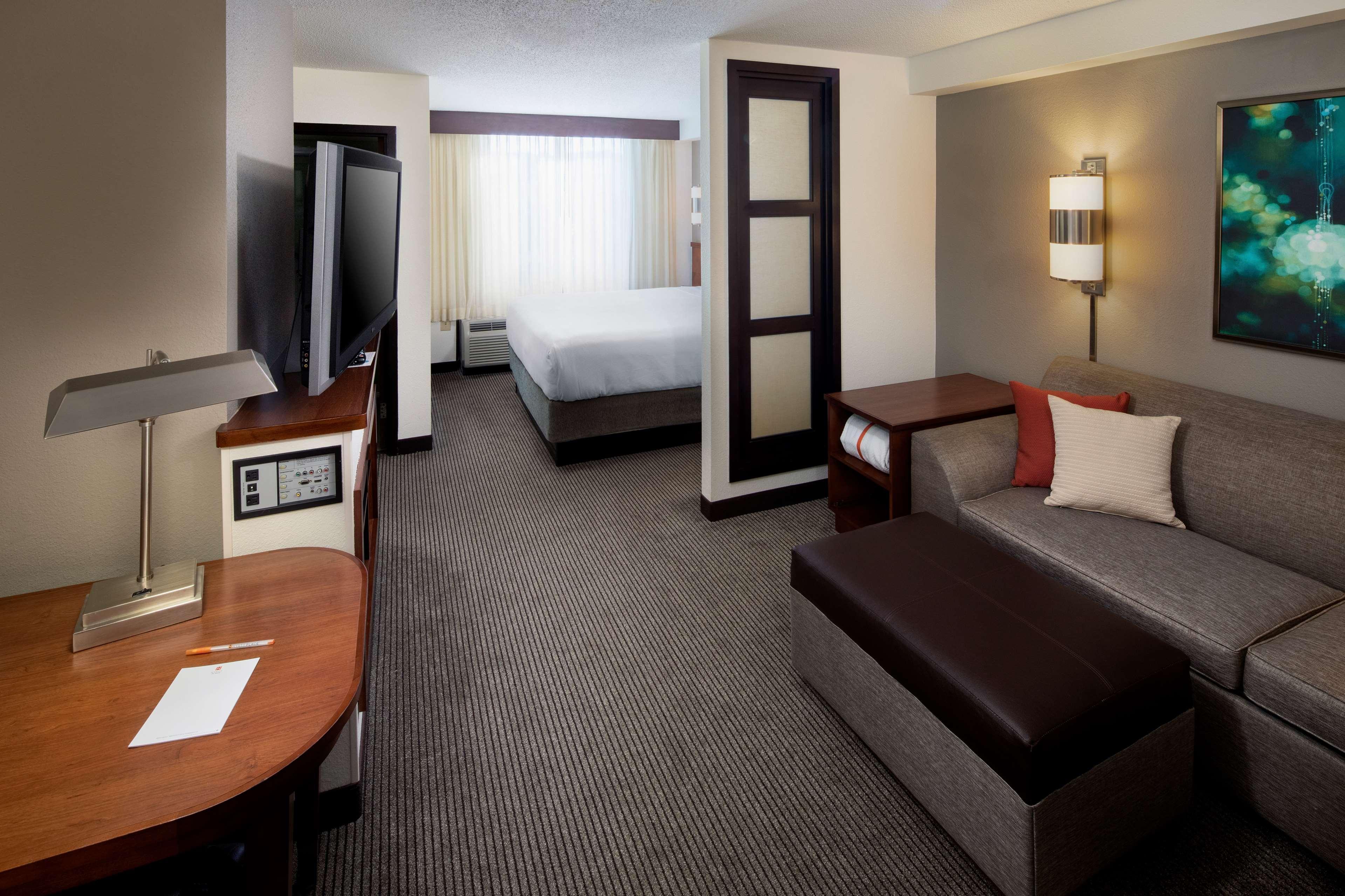 Hyatt Place Dallas Park Central Luaran gambar